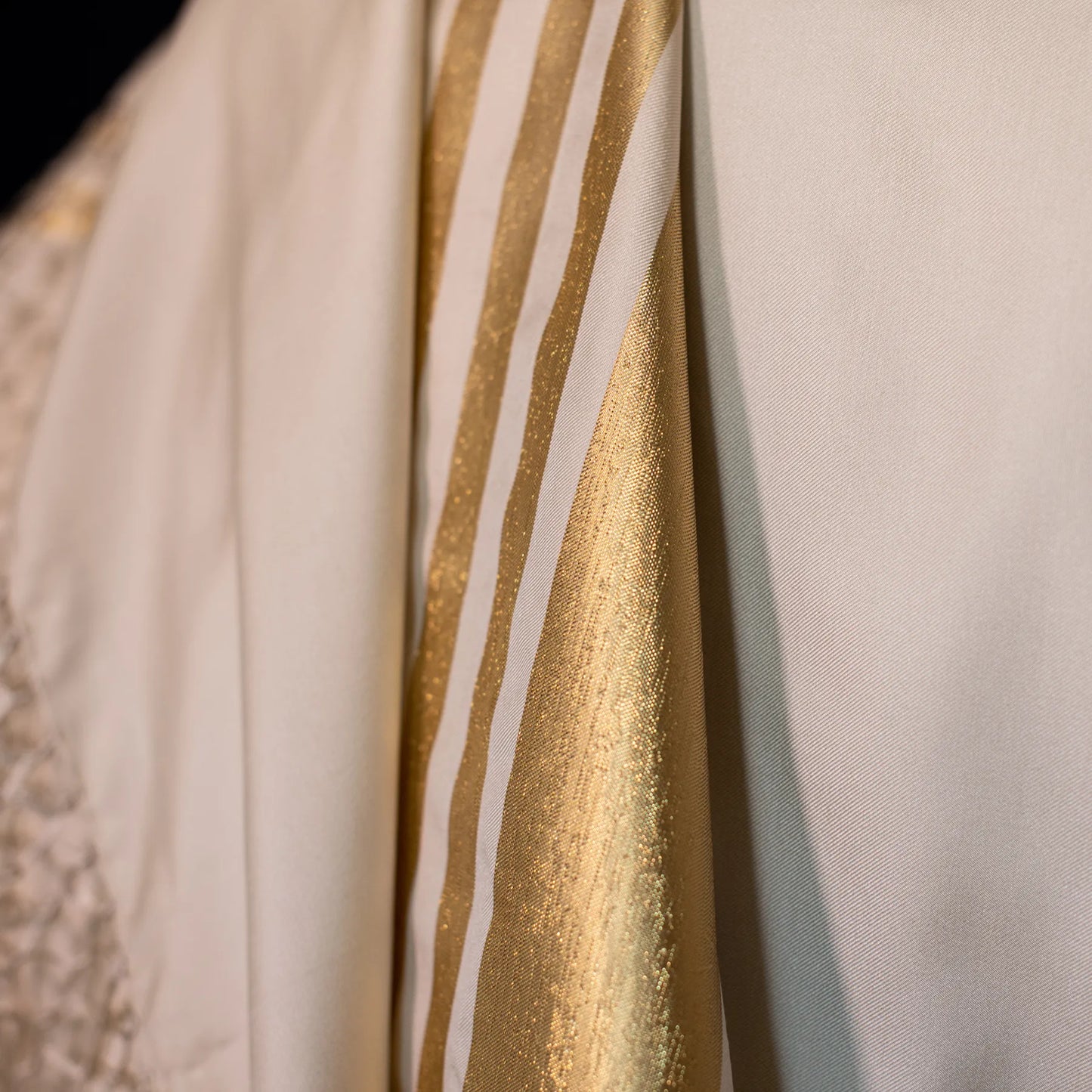 Gold large Tallit lines