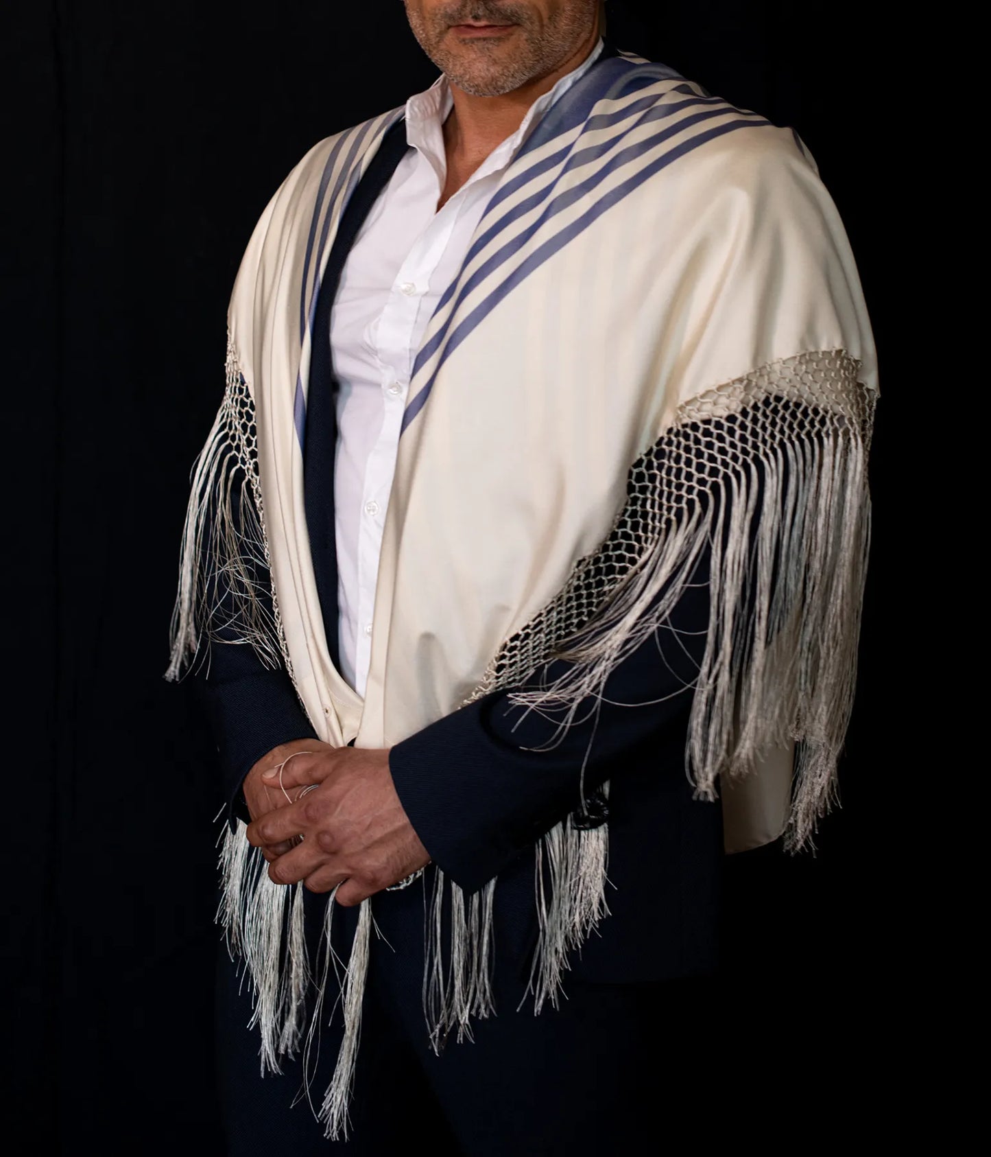 Medium Tallit side