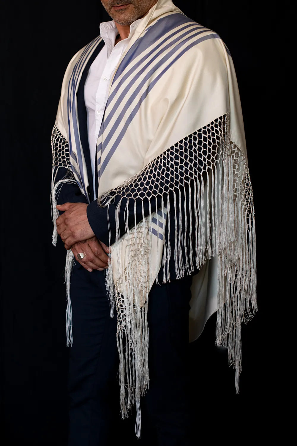 Big Tallit side