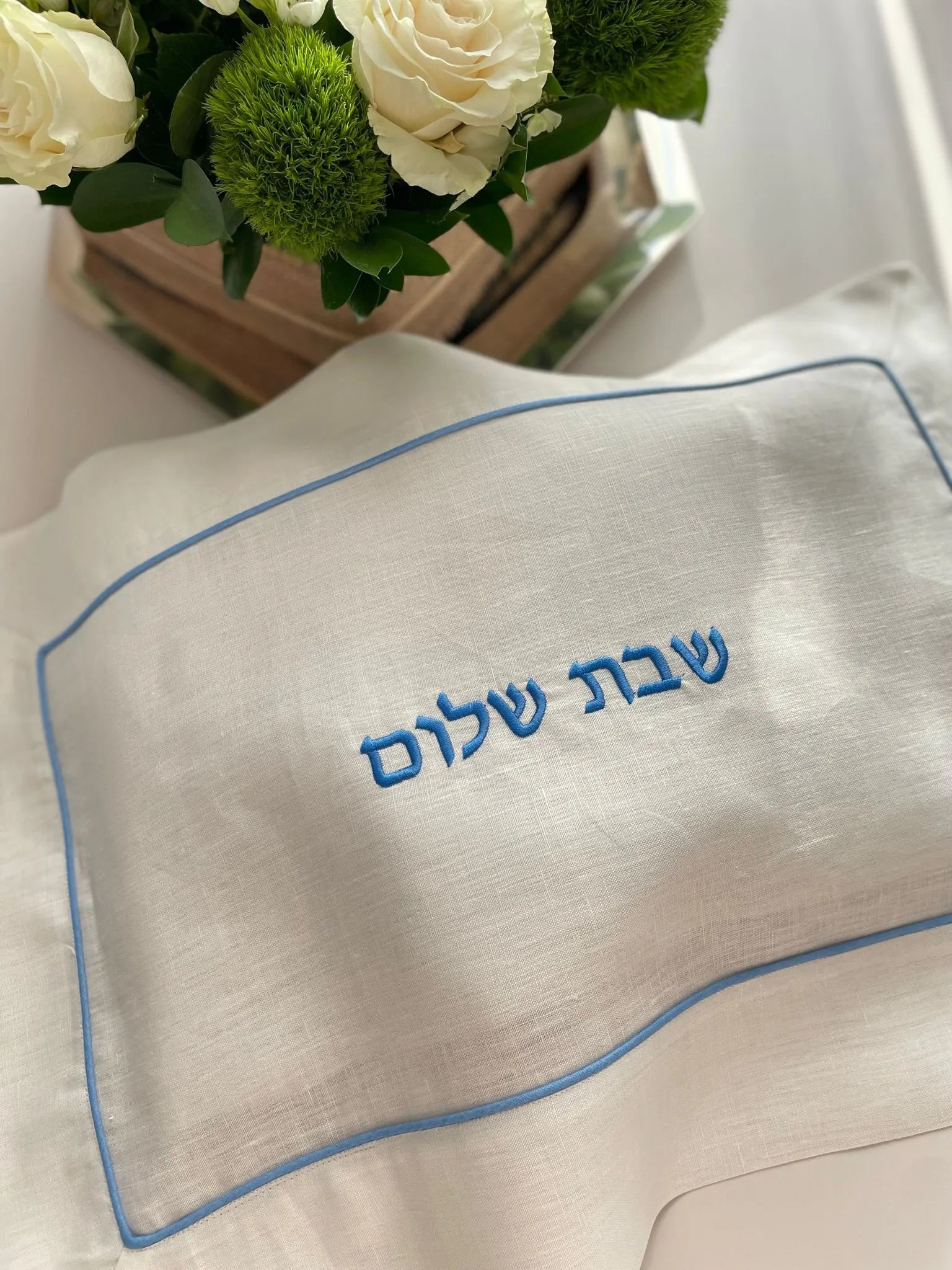 Blue Challah Cover Shabat Shalom text
