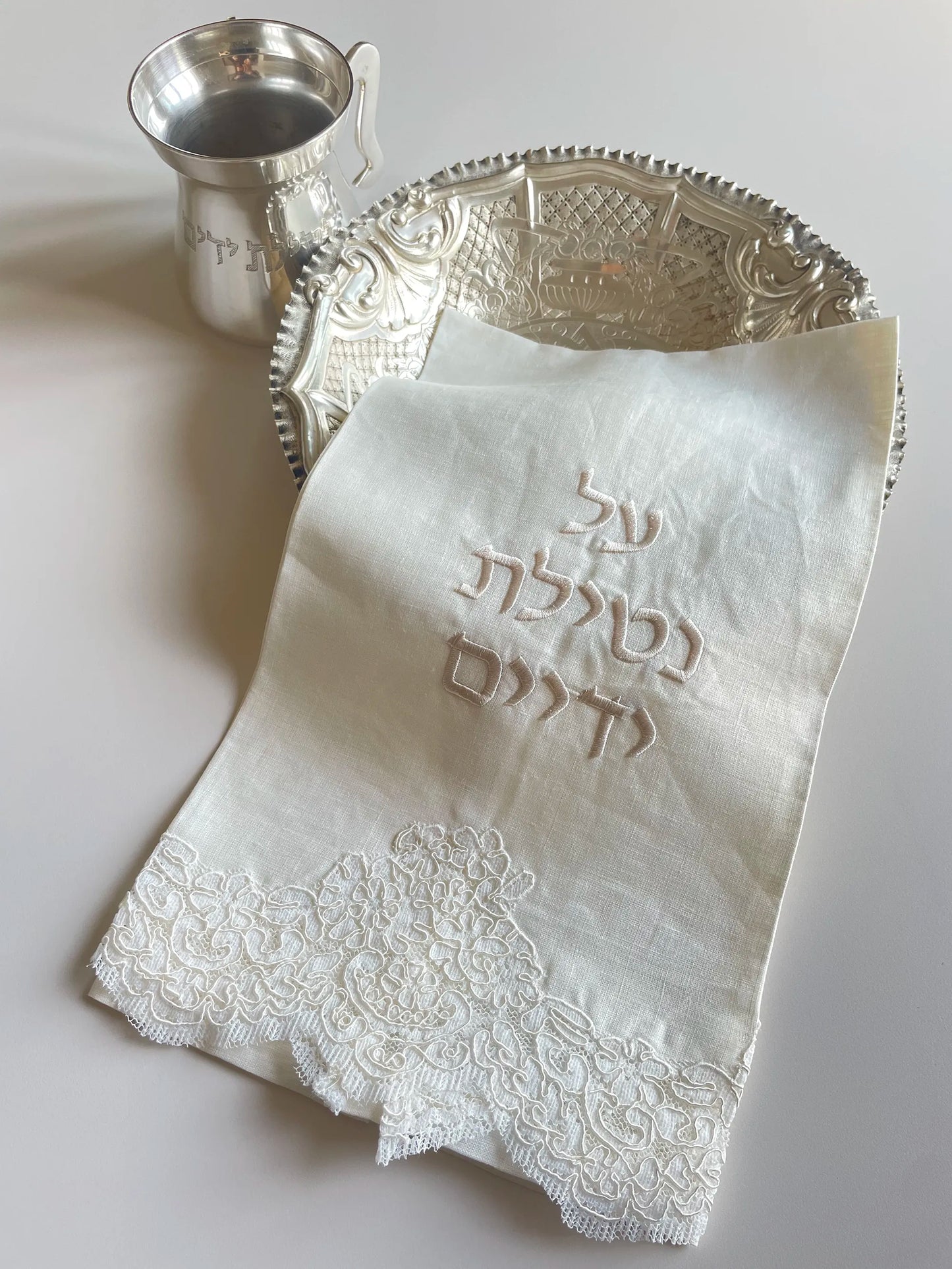 Lace and Linen Towel for Netilat Yadaiym