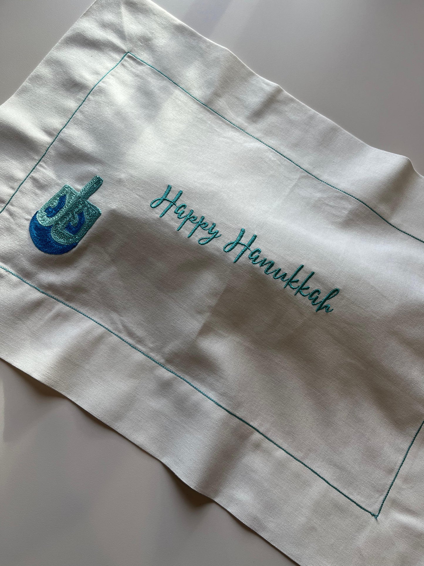 Sevivon Challah Cover